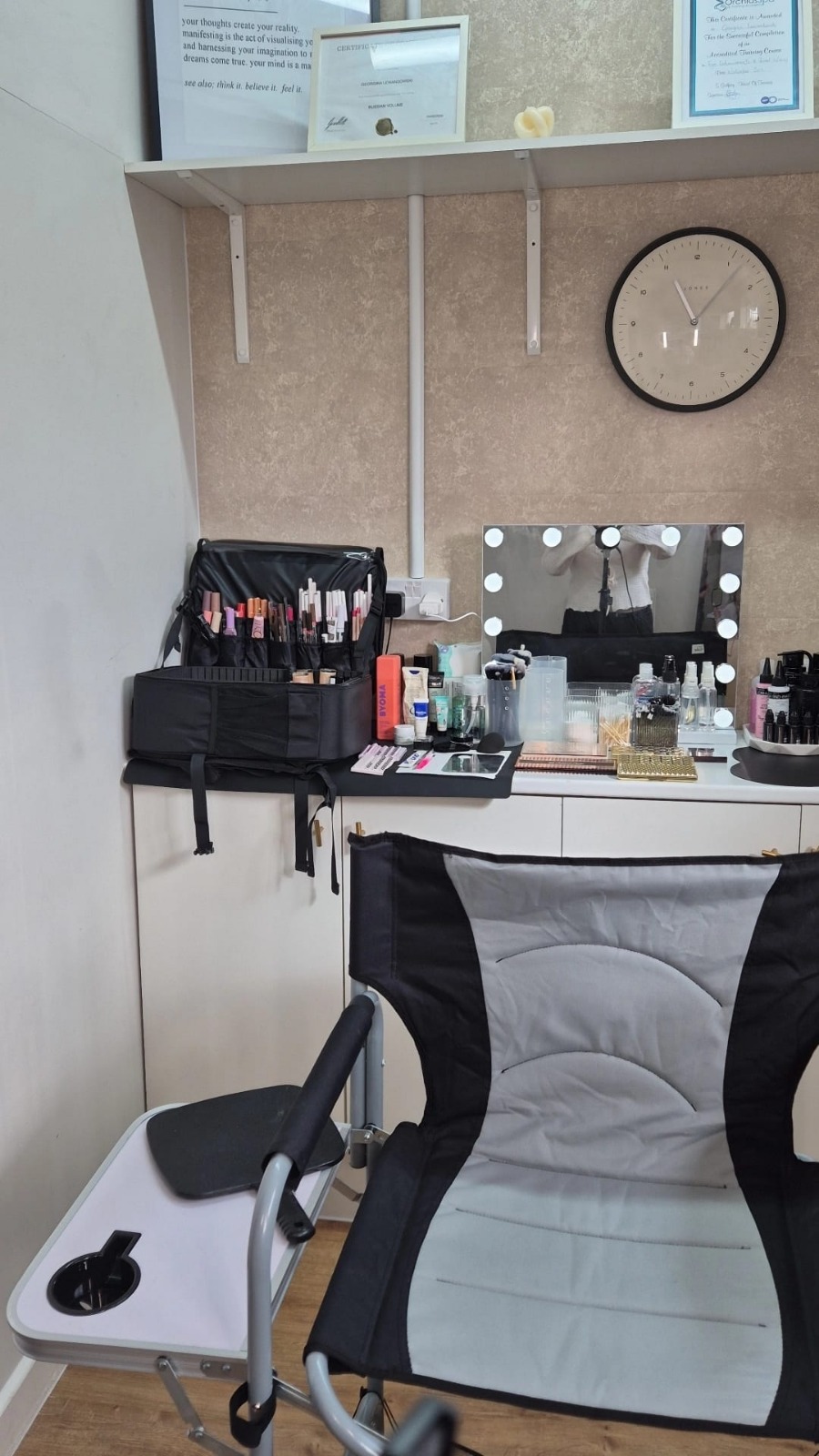 Lash extensions close-up by Georgina Lily Beauty