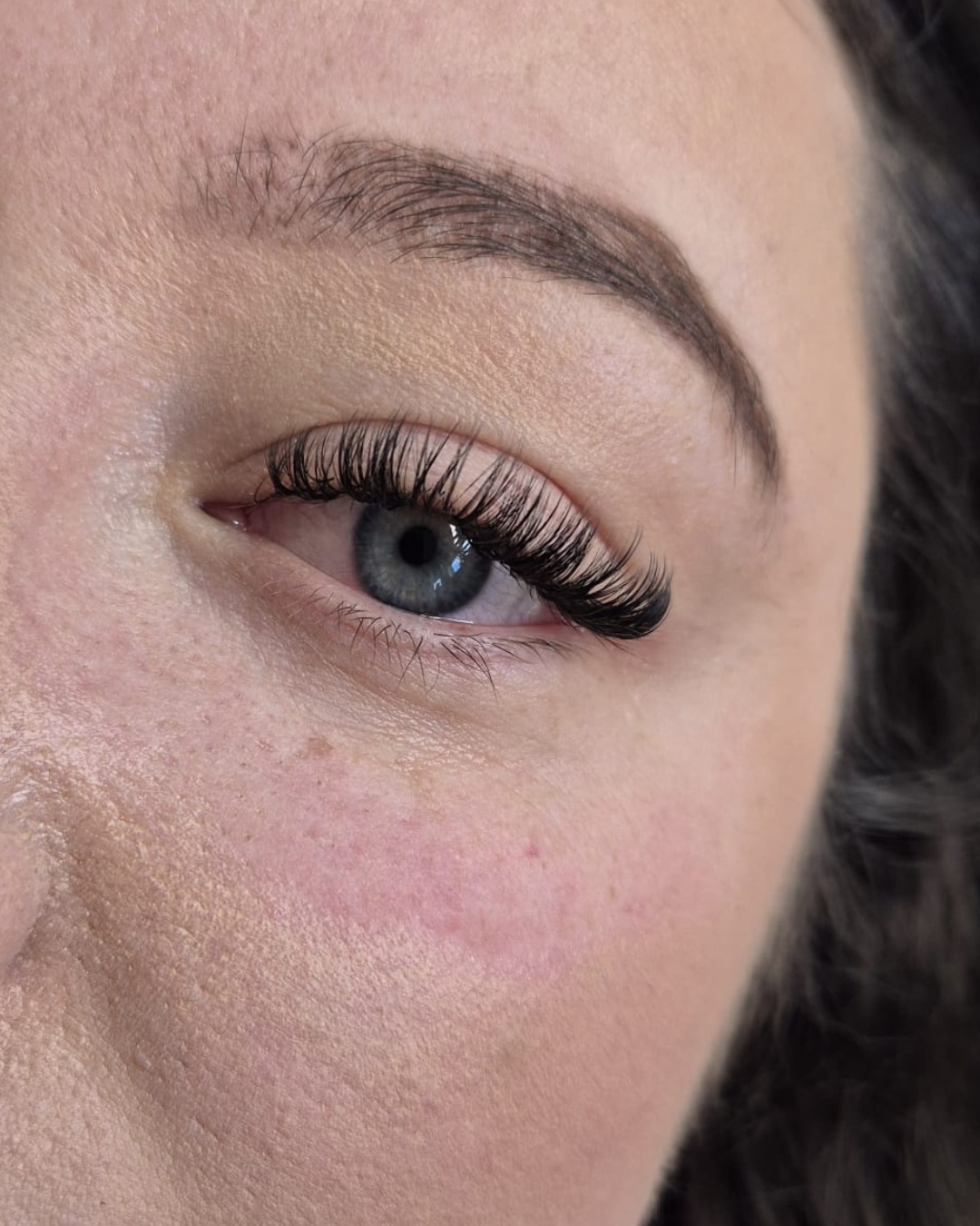 Lash extensions detail by Georgina Lily Beauty